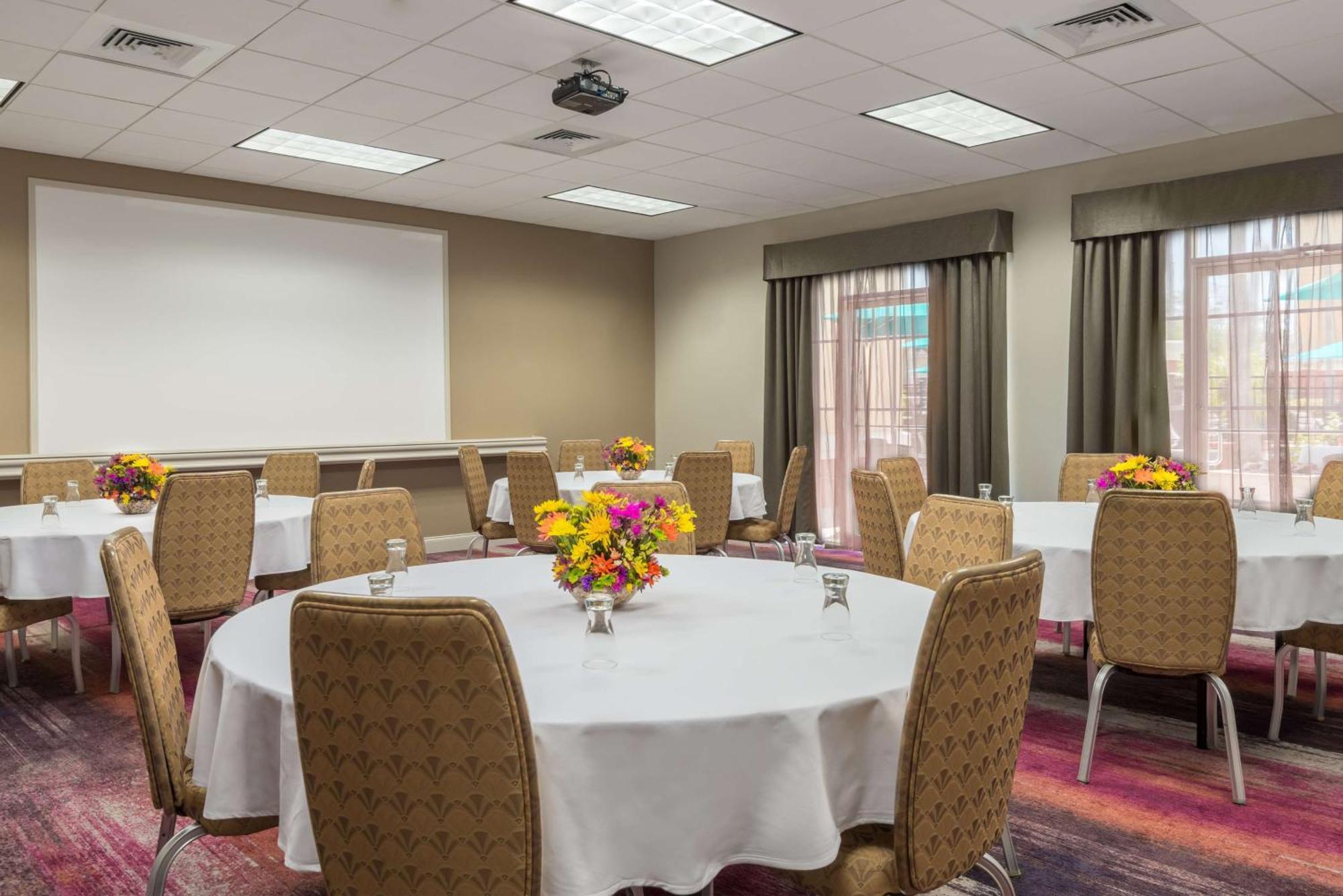 Homewood Suites By Hilton Orlando-Ucf Area Alafaya Bagian luar foto