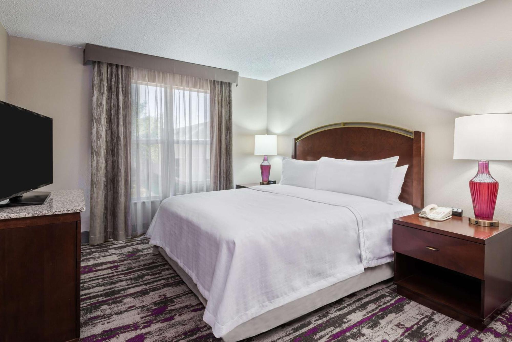 Homewood Suites By Hilton Orlando-Ucf Area Alafaya Bagian luar foto