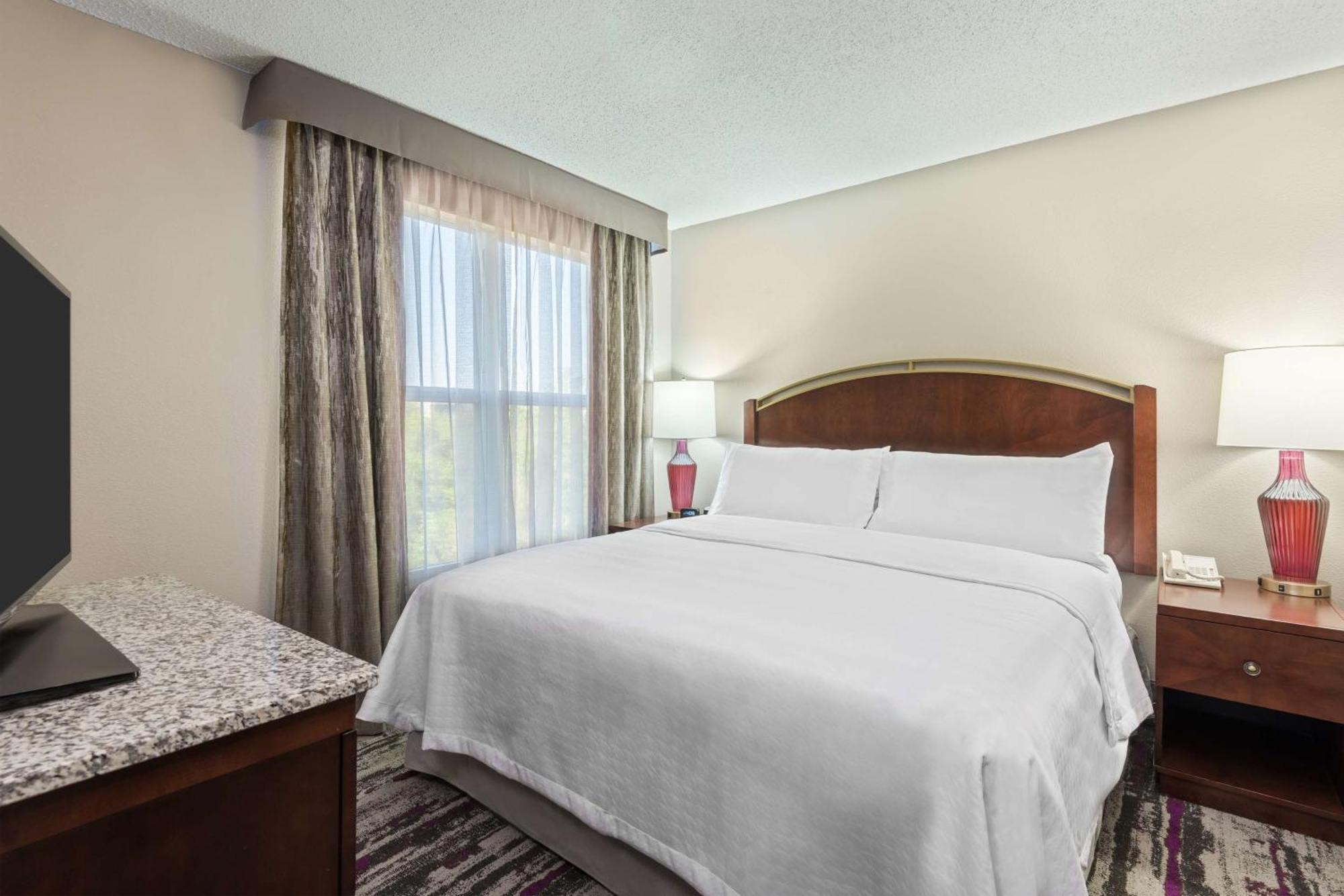 Homewood Suites By Hilton Orlando-Ucf Area Alafaya Bagian luar foto
