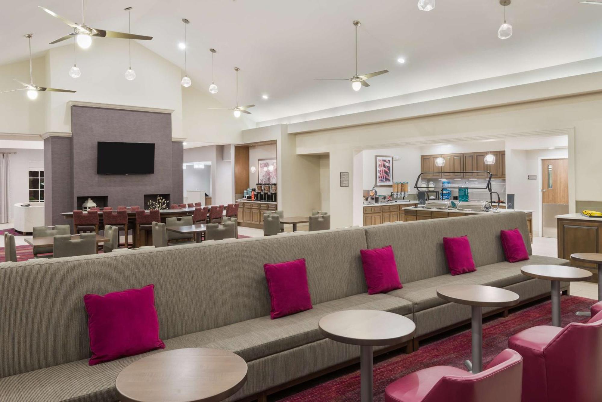 Homewood Suites By Hilton Orlando-Ucf Area Alafaya Bagian luar foto