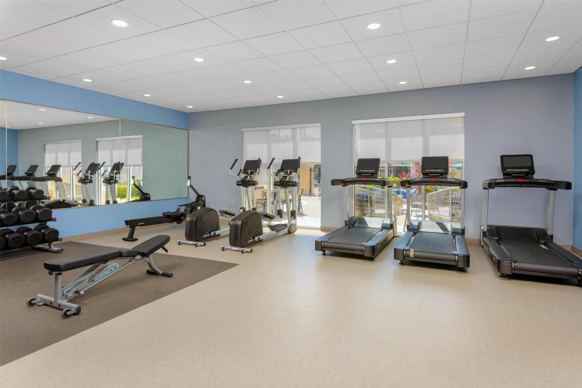 Homewood Suites By Hilton Orlando-Ucf Area Alafaya Bagian luar foto