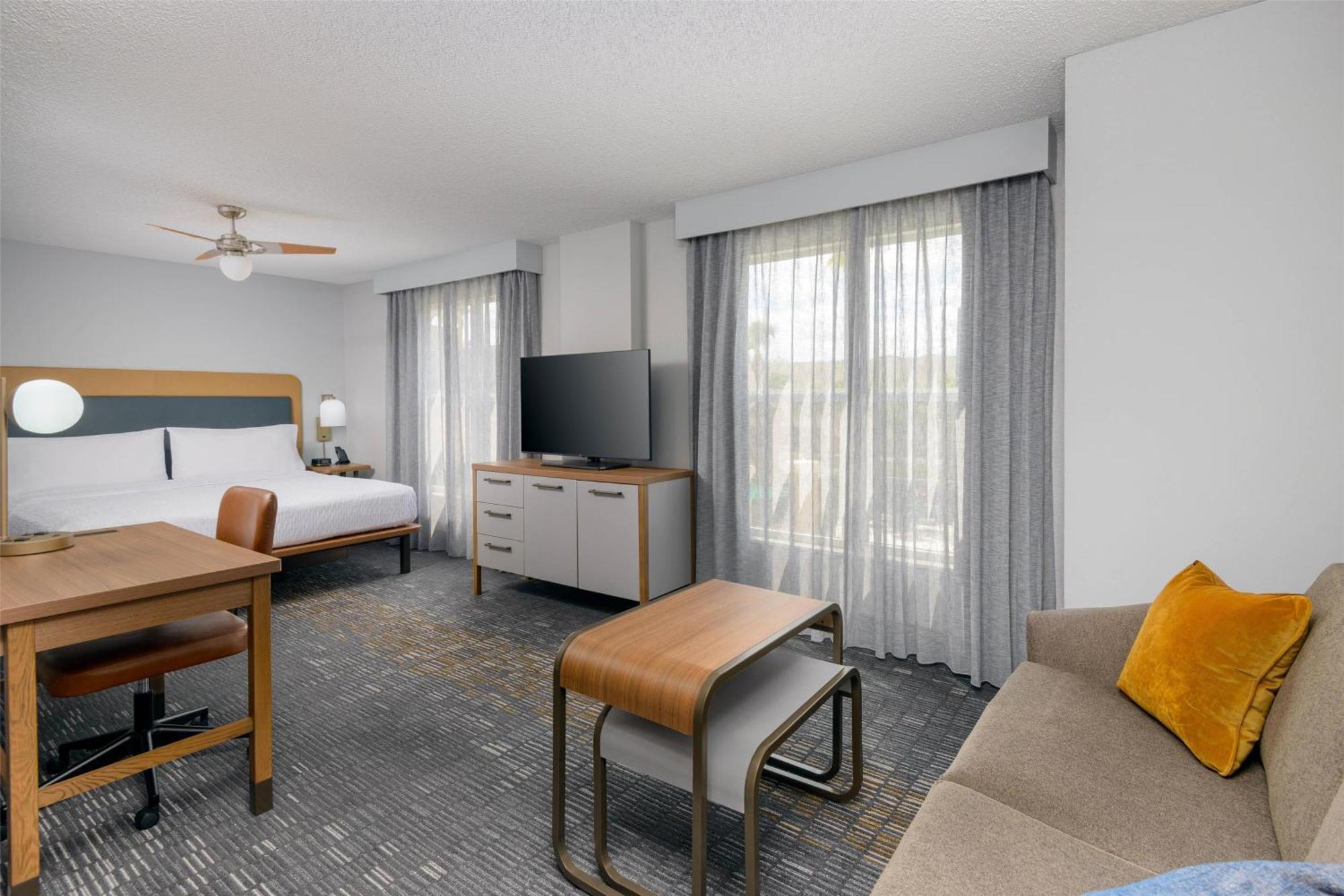 Homewood Suites By Hilton Orlando-Ucf Area Alafaya Bagian luar foto